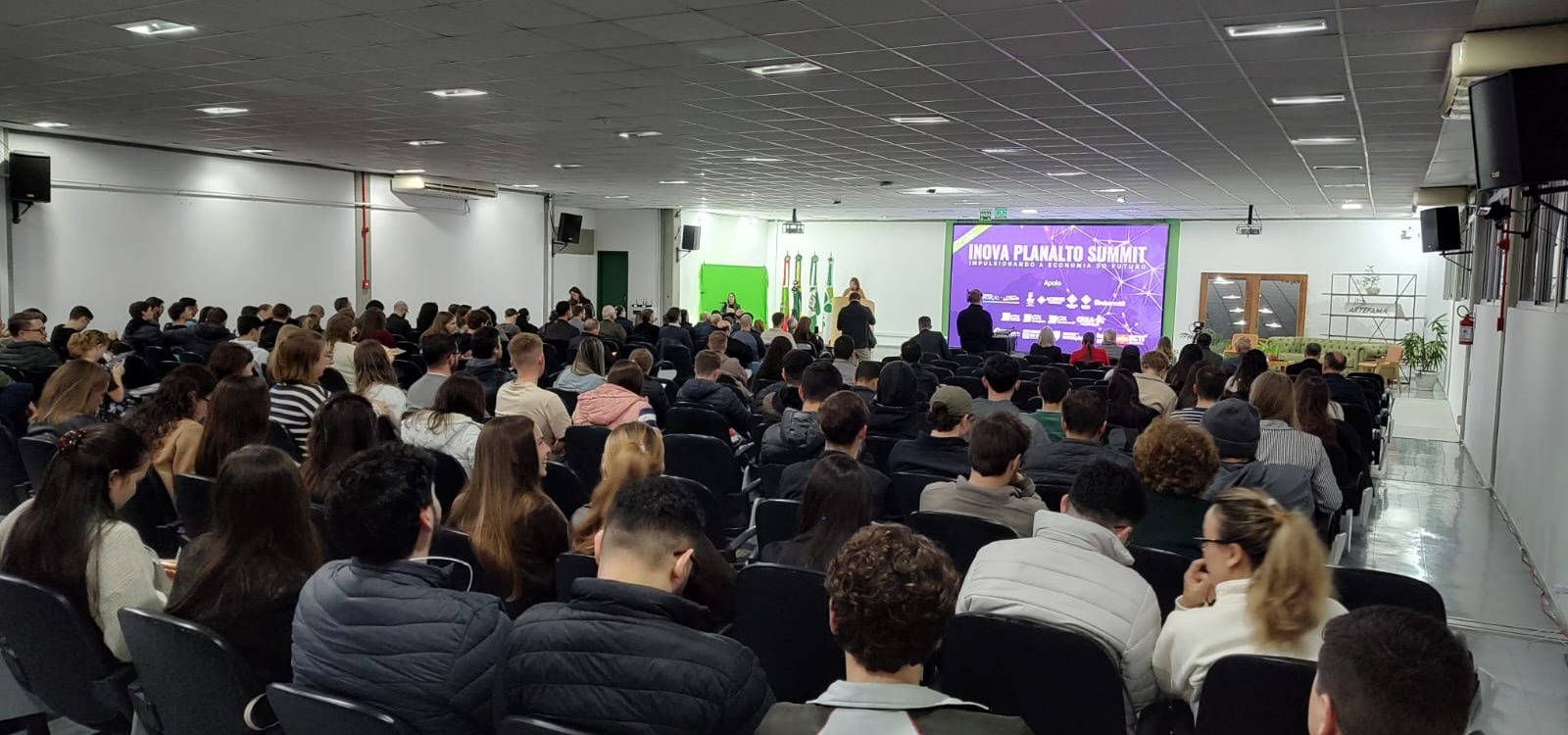 Inova Planalto Summit – Impulsionando a Economia do Futuro